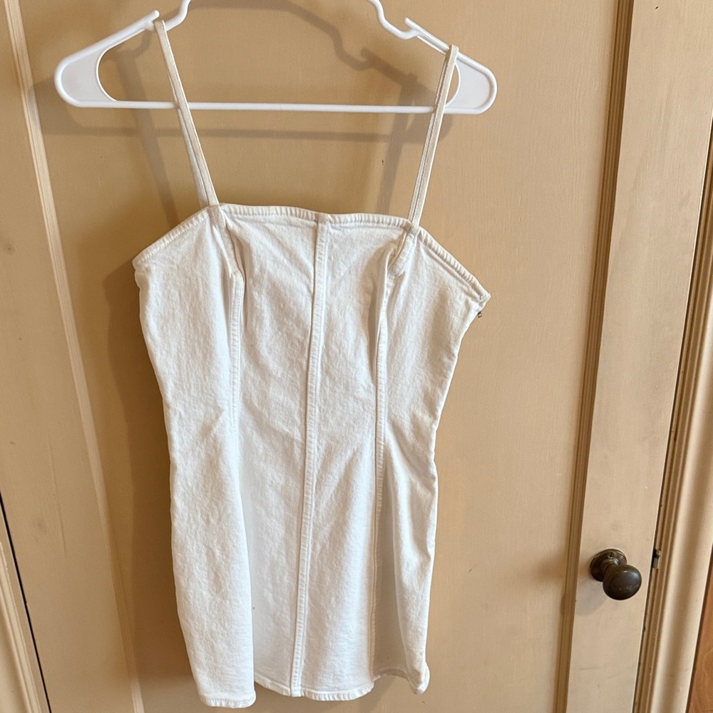 Elegant White Mini Dress